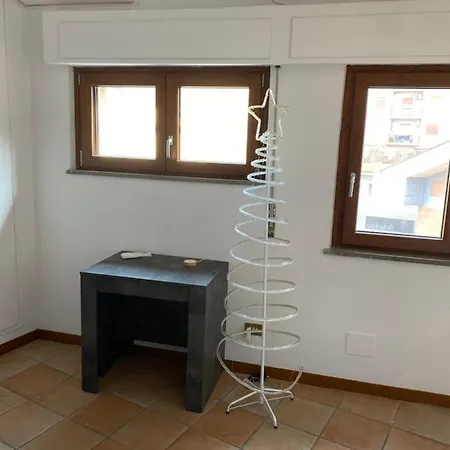 Roof 2 * Frascati